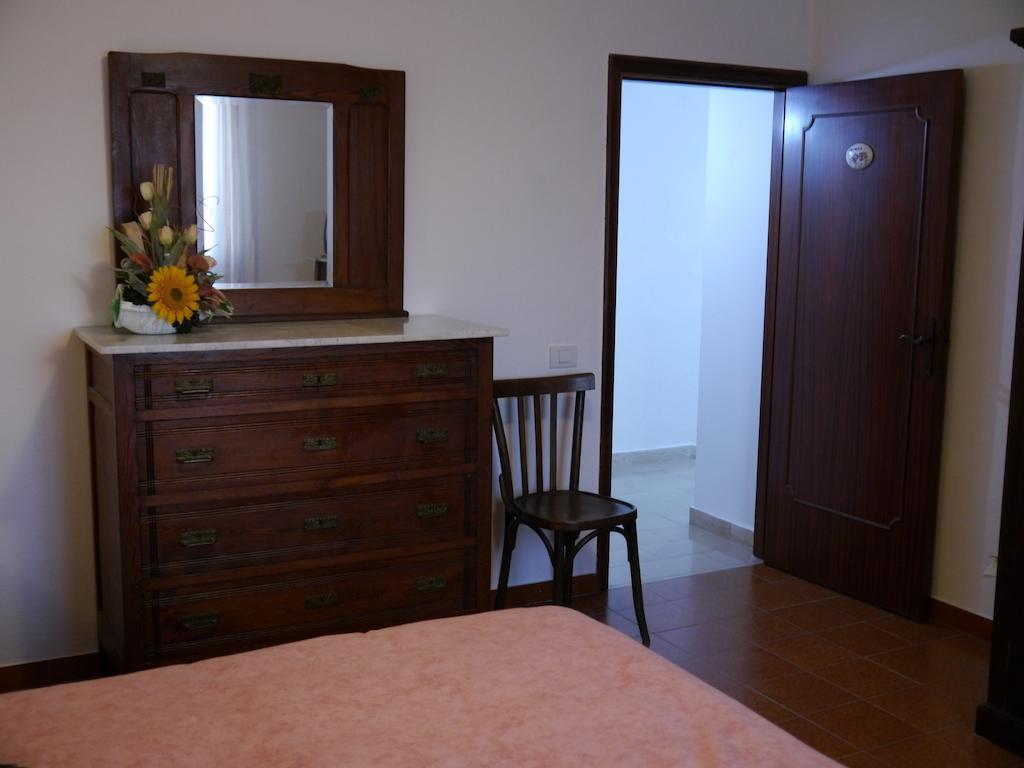 Agriturismo Le Stiacce Saturnia Cameră foto