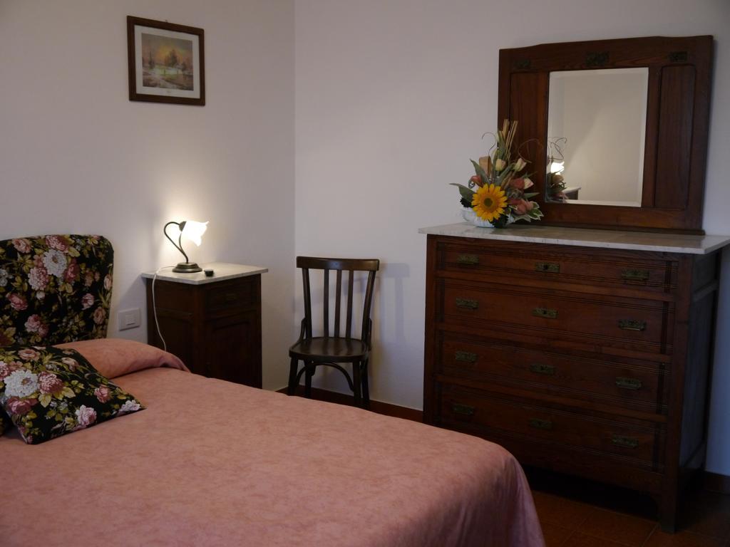Agriturismo Le Stiacce Saturnia Cameră foto